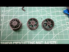 six spokes low profile wheels