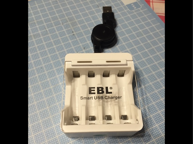 充電器 EBL スマートUSBチャージャー