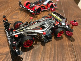エアロ アバンテ ブラックメタリック