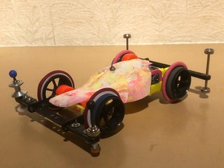 アバンテ。蛍光イエロー VS
