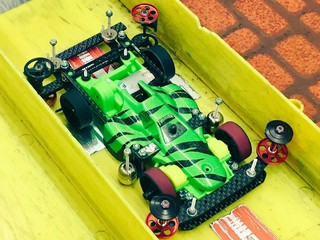 VS-chassis 3レーン