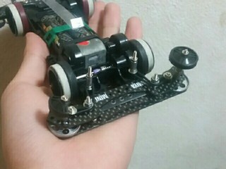 シャーシ一体型ピボット