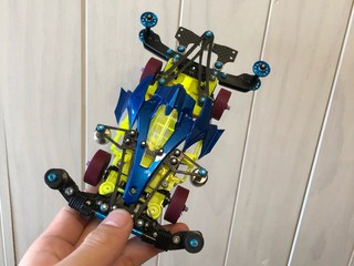 シャーシ変える予定のアズール