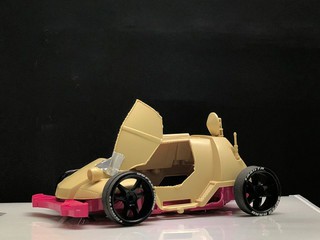 シャコタン・ワイルドザウルス★ガルウィング仕様 製作中