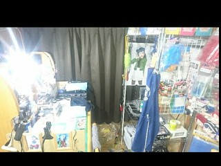 使わなくなった勉強机をミニ四駆専用作業机レイアウトしました