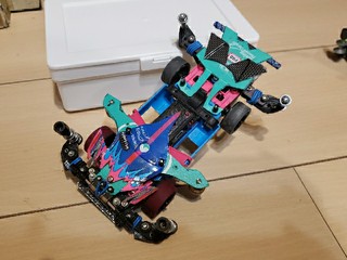 ホエイル