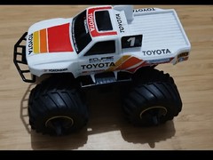 Toyota Hi-Lux Monster Racer jr