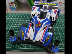 チマチママグナム