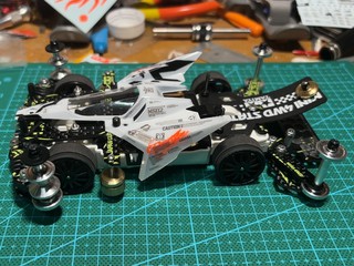 Winning Bird-Pure White
