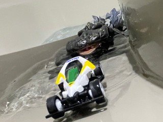 レイザーバック -1.0