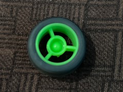 3-spoke original magnum saber wheel!! :)