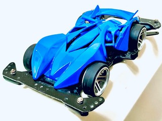 Stratos (ストラトス)