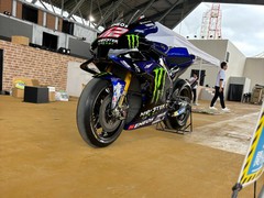 カーセンサーみたい。