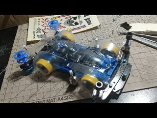 ポリカ カット