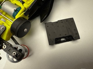 ARシャーシ用モーターカバー(自作)
