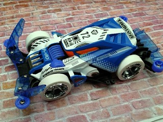 レーザーバック