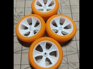 オフセット 縮みタイヤ