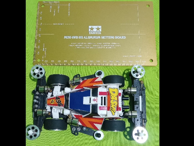 setting board limited edition gold versi