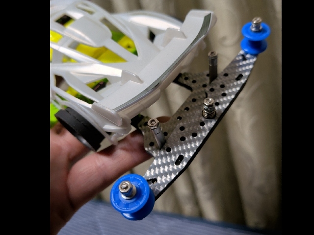 １軸ATフルレンジリヤバンパー