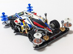 DYNA-HAWK RETURN RACER