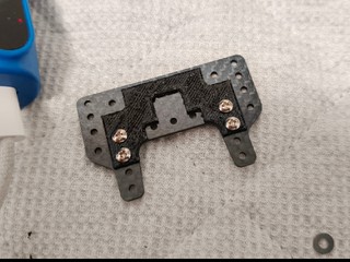 3Dプリンタ製お辞儀防止プレート治具