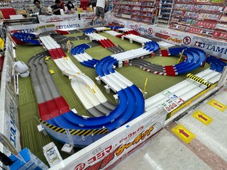 コジマ　坂戸店　6.２８