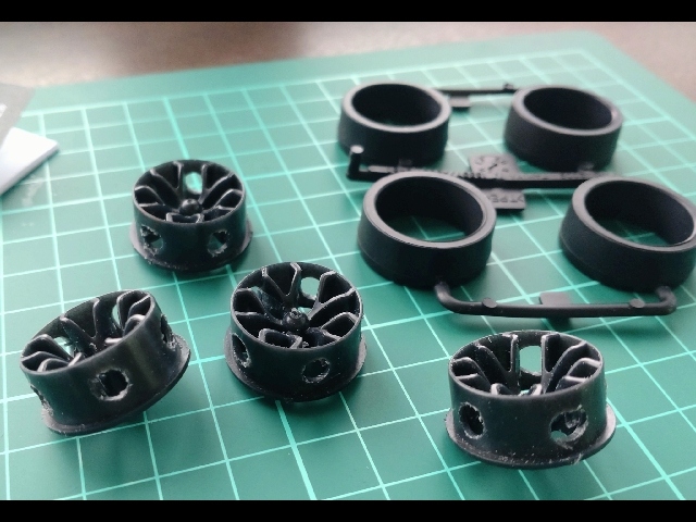 軽量化カーボンホイール