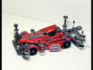赤いネオファルコン2026